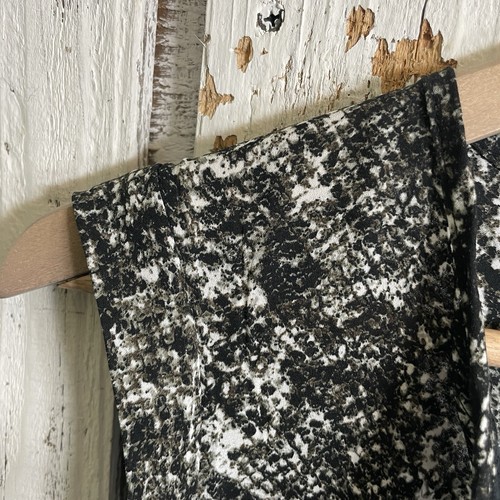 Mossimo Snake Print Lace Ruffle Top Women Medium Sleeveless Black White Romantic - Picture 4 of 10