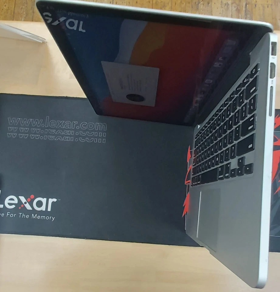 macbook pro retina 13-inch mid 2014 (RAM: 8GB, HDD 250) - Image 3 of 4