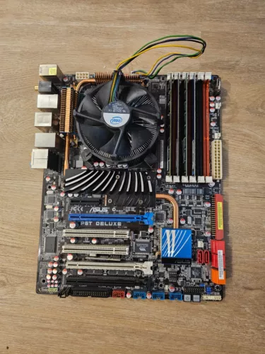 ASUS P6T Deluxe DDR3 Socket 1366 Intel X58 Motherboard + Intel Core i7-920 CPU