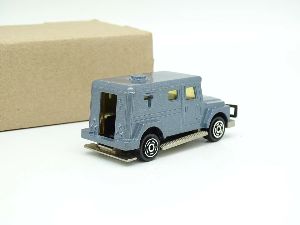 Majorette 1/55 - Furgone Sicurezza Bancaria - Immagine 2 di 3