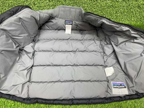 Patagonia Down Sweater Jacket Unisex Kids M (size 10) Black - Picture 5 of 6