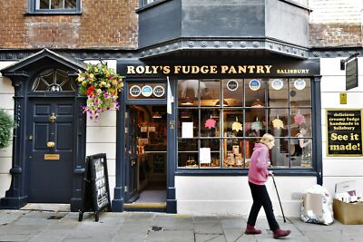 Foto 6x4 Salisbury High Street Roly's Fudge Pantry um 2021