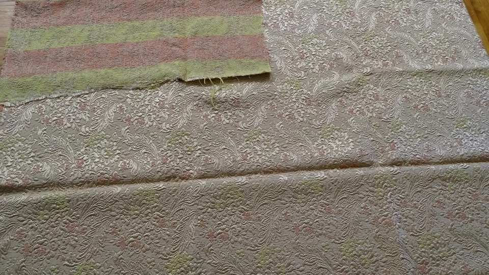 Vintage Salmon Gold and Chartruse Brocade Fabric 44 x 36 inches - Image 2 of 4