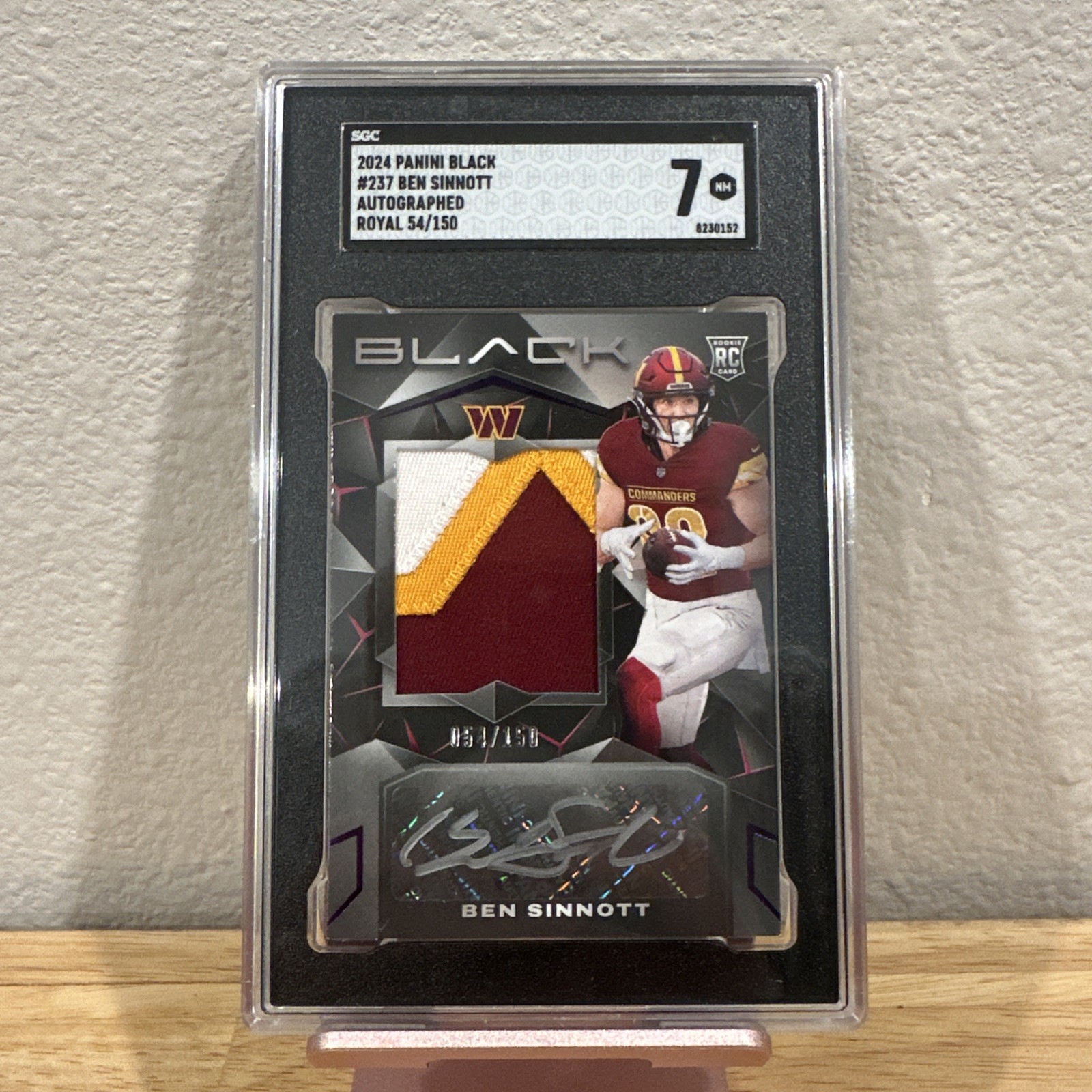 2024 Panini Black - Rookie Patch Autograph Ben Sinnott #237 Royal /150 (AU, MEM)