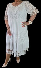   Gorgeous maxi dress dress size 44-48 in boh...