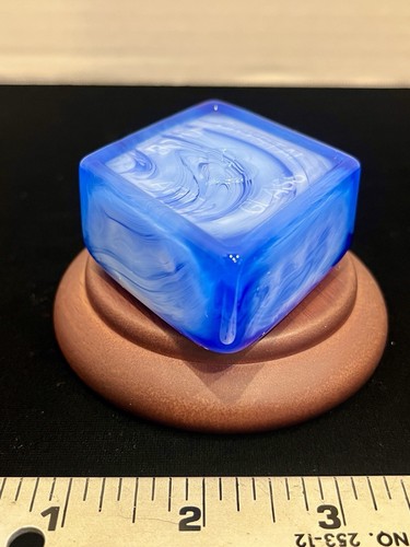 Vintage Boyd Art Glass Logo Diamond Paperweight Delphinium Blue White Swirl NOS - Picture 5 of 10