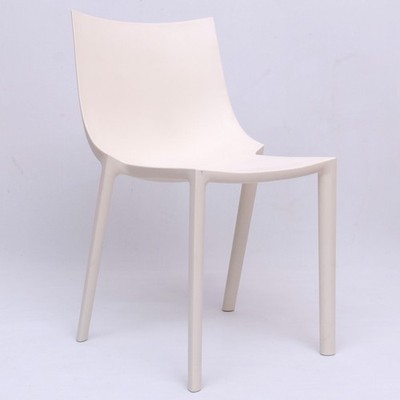 2x vintage Outdoor stuhl BO cremeweiß stapelbar Philippe Starck für Driade 6.Z