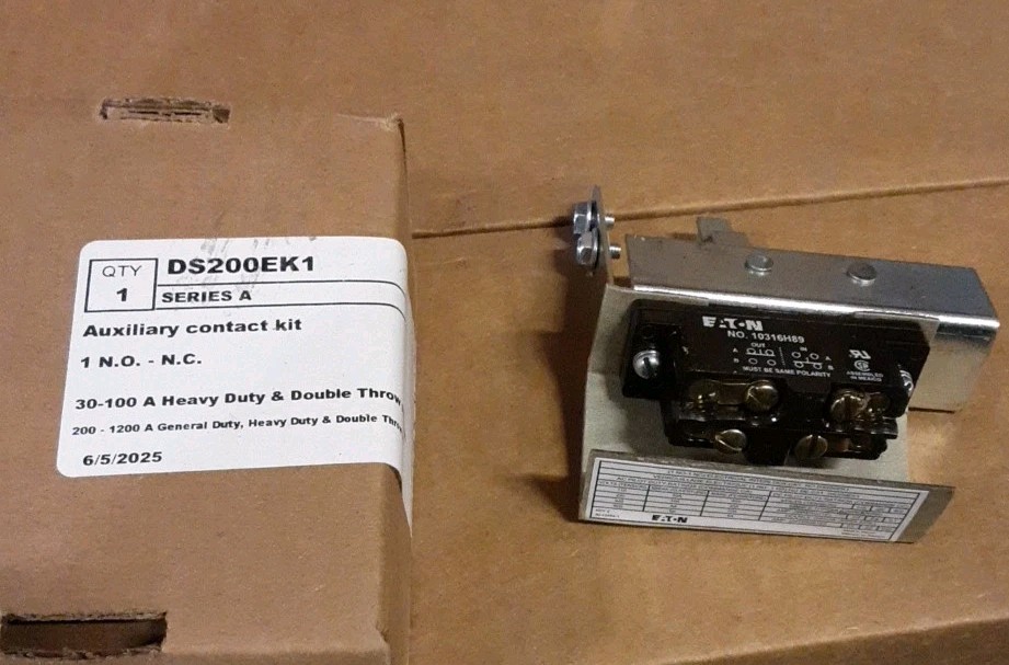 EATON DS200EK1 INTERLOCK KIT - NEW IN BOX