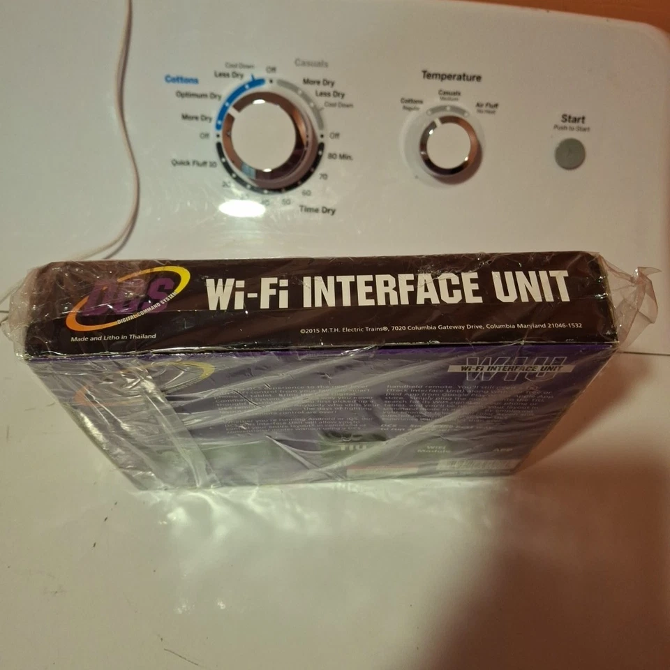 MTH WIU Wi-Fi Interface Unit DCS Command 50-1034 NEW IN UNOPENED BOX - Image 2 of 4