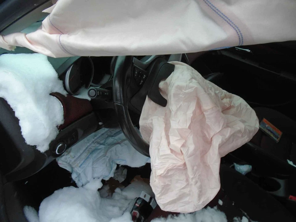 Used Manual Transmission Assembly fits: 2014 Chevrolet Cruze MT 6 speed 1.4L opt - Image 3 of 4