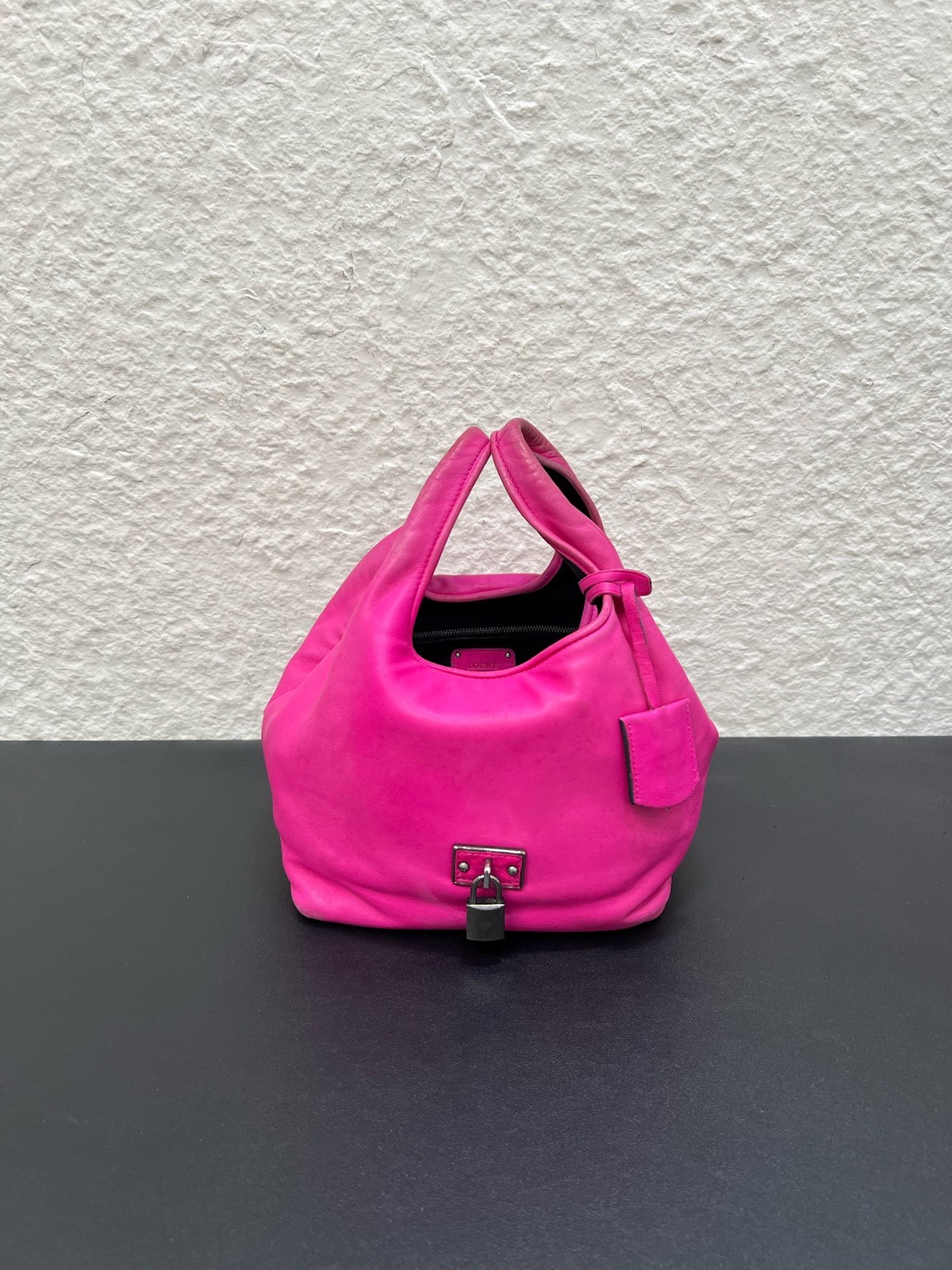 Loewe Pre-Owned Authentic Bucket Bag Pink 20x30cm Free Tracked Shipping
