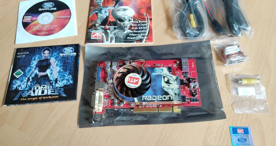✅ Sapphire Radeon X800 PRO - AGP 8x 256 Mo GDDR3 - avec boîte d'origine - révisée et testée - Photo 2/4