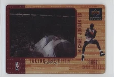 1997-98 Diamond Vision Highlight Reels Michael Jordan (Taking the Fifth) #4 HOF