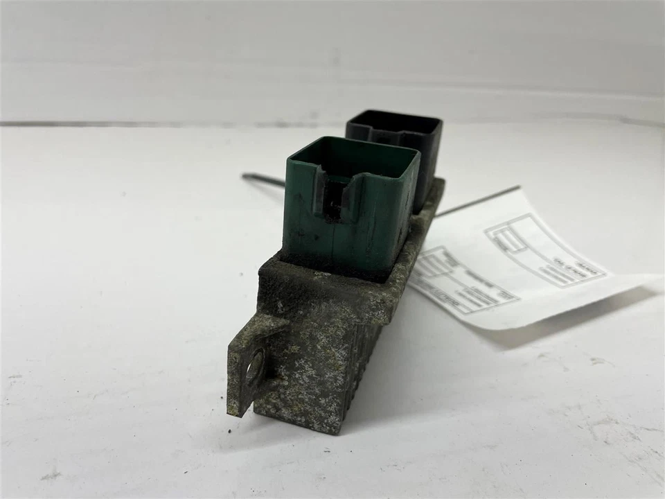 2000-2010 Ford F350SD 6.0L Glow Plug Control Module PN-1828565C1 OEM - Изображение 2 из 4