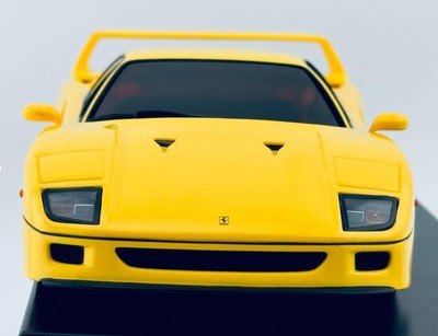 京商ミニッツ Ferrari F-40 イエローボディー②