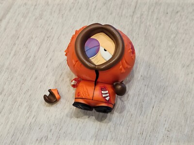 【激レア】Kidrobot Dead Kenny フィギュア NYCC Exclusive Product Preview - South Park Dead Kenny 3-inch GID