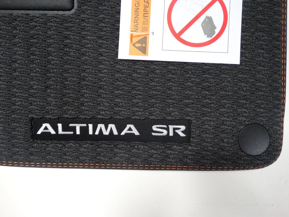 Fits 19-24 Nissan Altima SR Black Floor Mats Carpet Nylon Non-slip White Emblems Foto 3 de 4