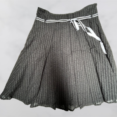 e.col.o.gie Womens Size 4 Black Eyelet Tie-Waist A-Line Pleated Skirt Lined