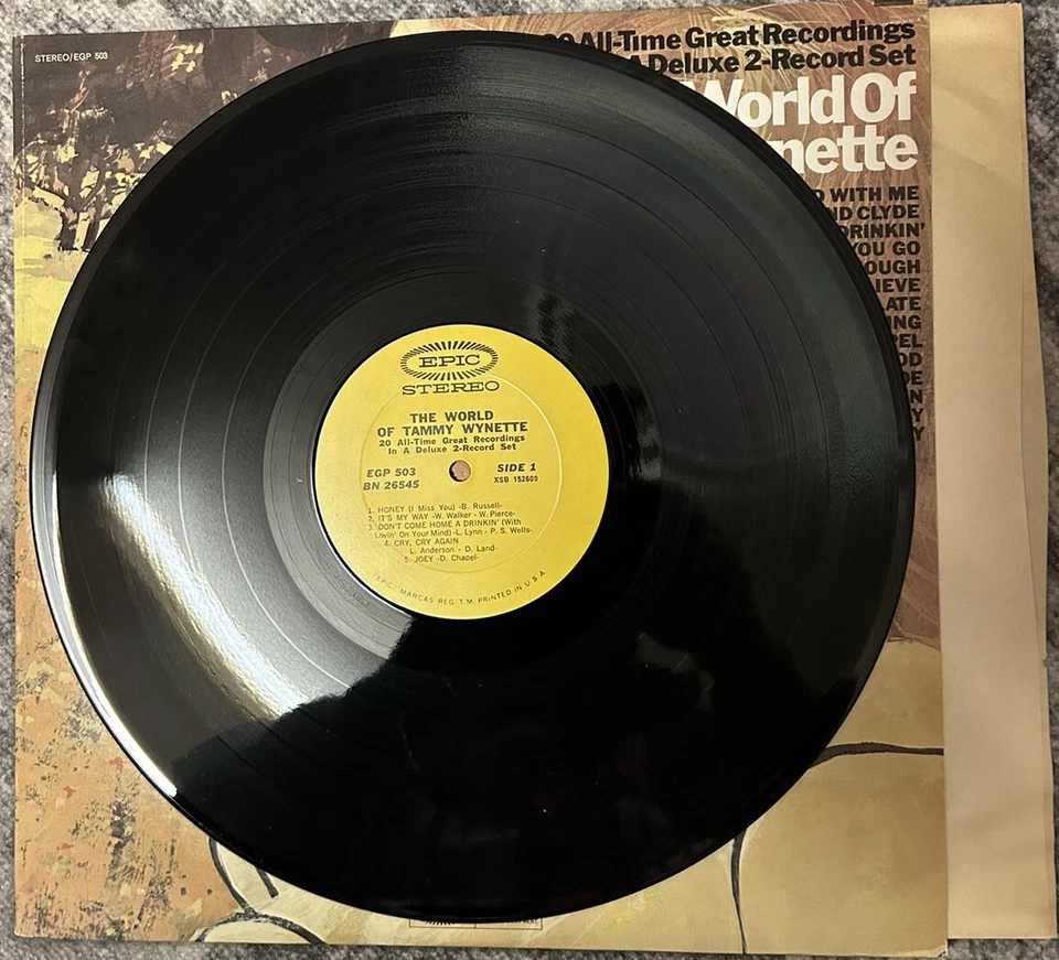 The World Of Tammy Wynette LP (Gatefold) Foto 4 de 4