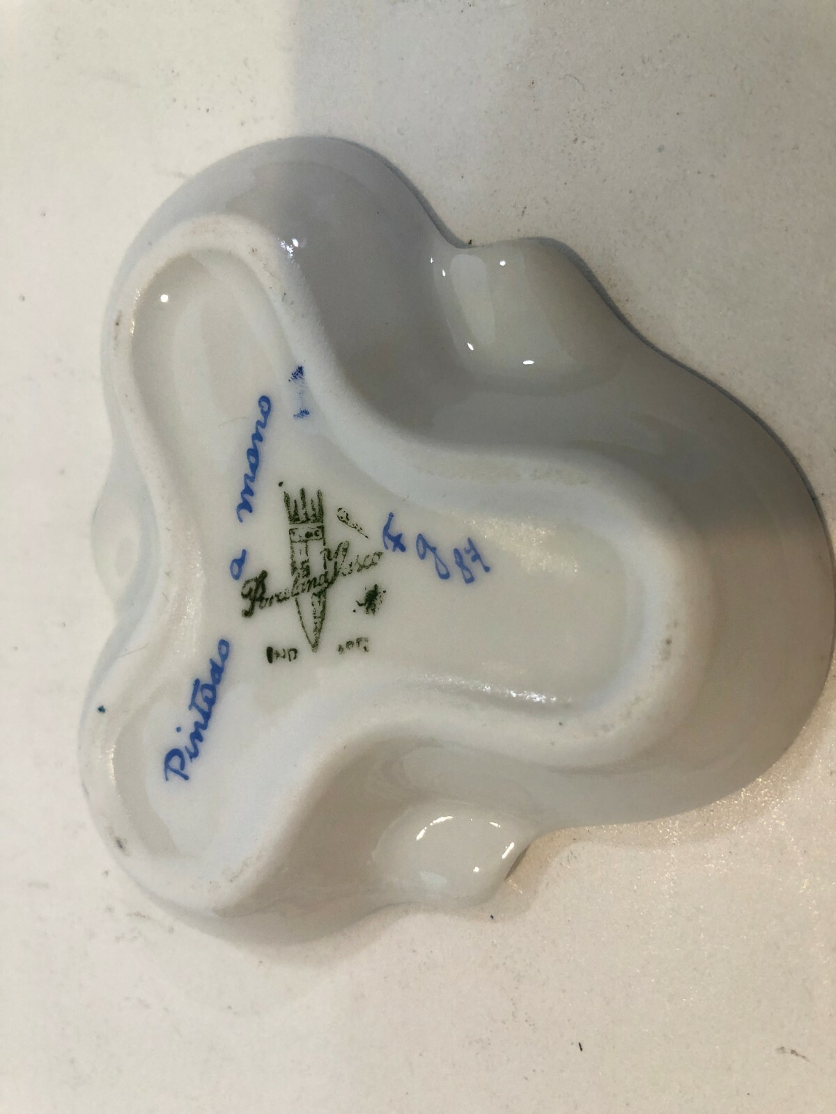 Vintage Rare Spanish Pintado a Mano Cepsa 2 Small Dish & 3 Covered Boxes