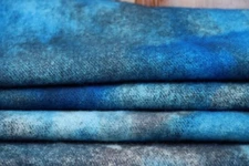  Lake Superior Spot  blue green HAND DYED RUG HOOKING WOOL Fat 1/8 Spotted Cur