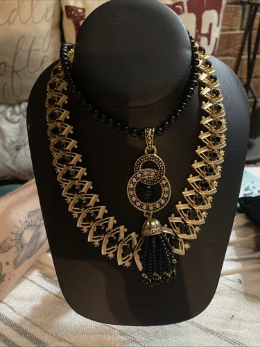 Vintage Avon Black And Gold Tone Set Of Necklaces Costume Jewelry