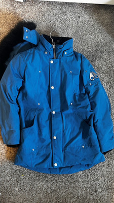MOOSE KNUCKLES BLUE PARKA AUTHENTIC SIZE M ( kids) ￼