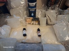 Silicone Candle Moulds And Wax