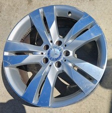 Mercedes W219 CLS550 CLS55 8.5 x 18 18" Front Wheel Rim Silver OEM