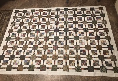 London Roads Scrappy Metallic Quilt Top Block  66 X 88