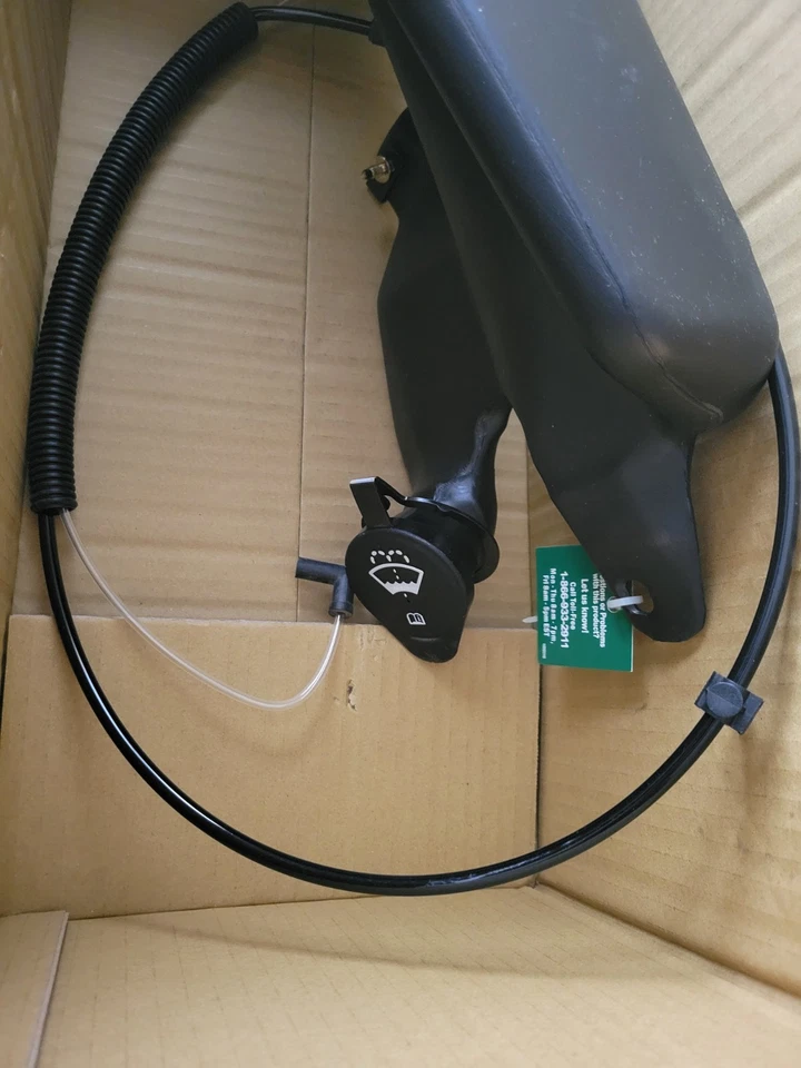 Dorman 603-082 Washer Fluid Reservoir fits 1997-2007 Ford Taurus Mercury Sable - Image 4 of 4