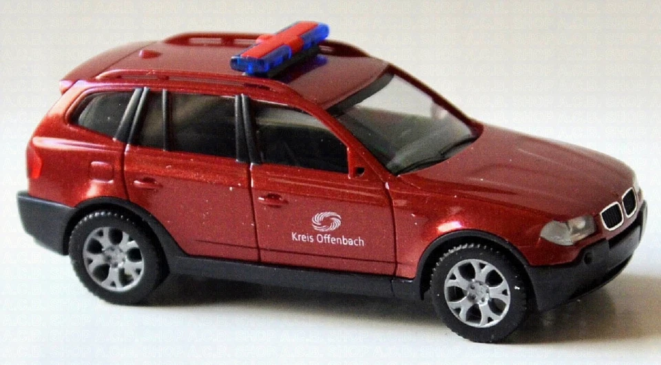 BMW X3 E83 Pompieri Cerchio Offenbach Flamenco Rosso Metallico 1:87 Herpa - Immagine 3 di 4