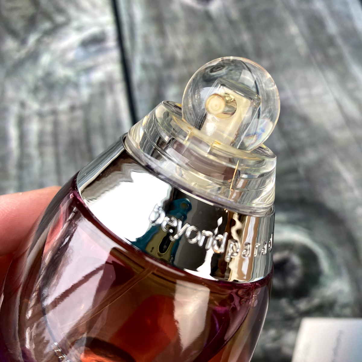 NIB Estee Lauder Beyond Paradise EDP Spray 1.7oz Rainbow