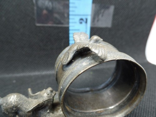 SOPORTE DE ANILLO SERVILLETA VINTAGE ENCHAPADO EN CAÑA Y BARTON PERRO PERSIGUIENDO PÁJAROS - Imagen 8 de 13