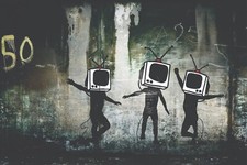 BANKSY TV HEAD GRAFFITI CANVAS WALL ART READY TO HANG CP14