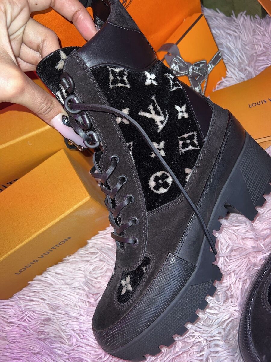 RARE Louis Vuitton boots, size 38