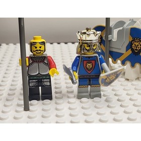 Lego Knights Kingdom I: King Leo W/ Horse Crown Window 6098 6091 cas035 cas037