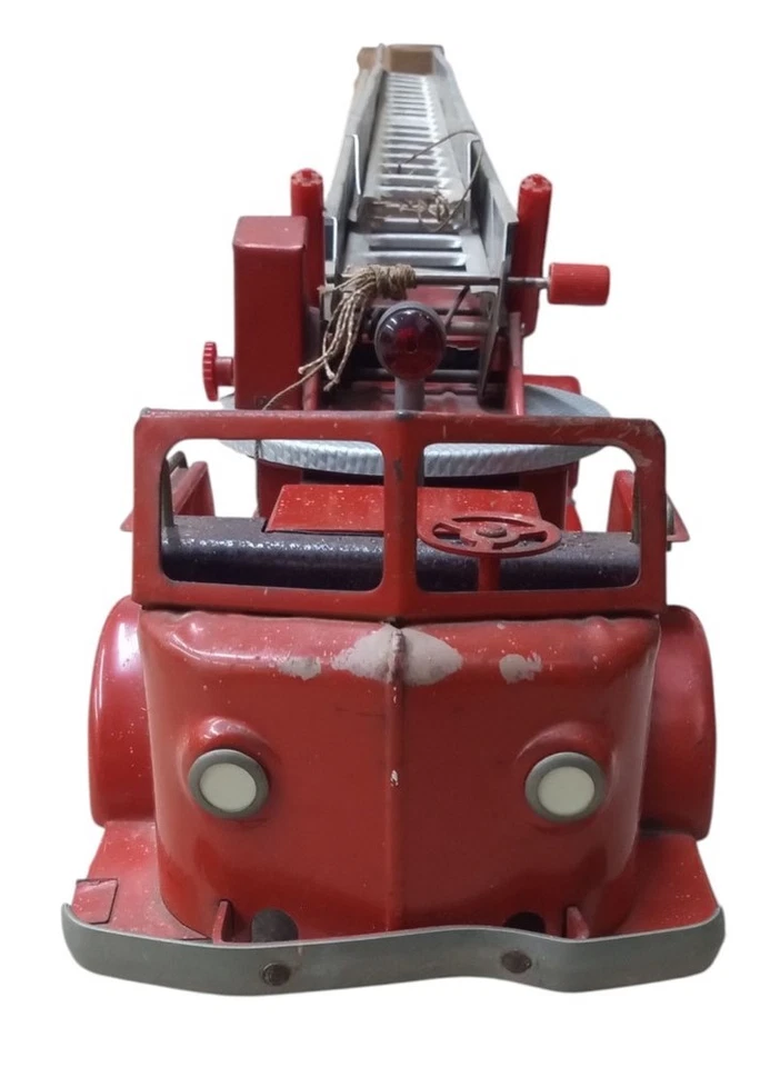 Игрушка пожарная машина прессованная сталь Rossmoyne American LaFrance антикварная коллекционная - Изображение 3 из 4