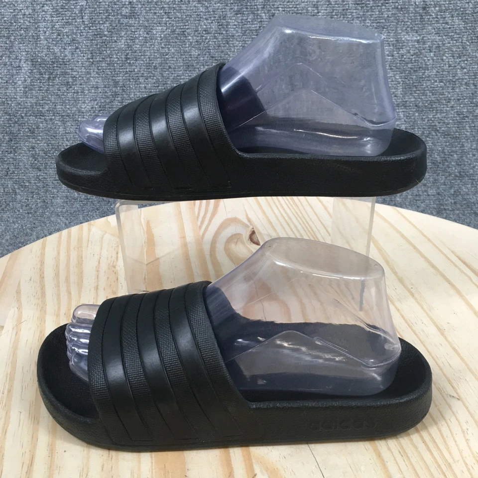 Sandalias Adidas para mujer 7 Adilette Aqua Slide negras sin cordones cómodas punta abierta planas Foto 2 de 4