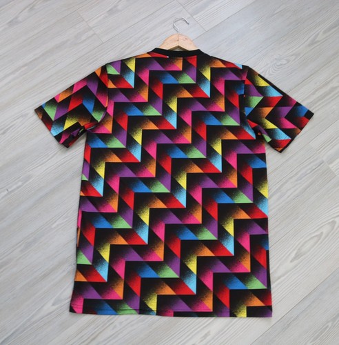 Adidas x San Jose Earthquakes taglia M maglia colorata arcobaleno LGBTQ+ pre-partita - Foto 6 di 6