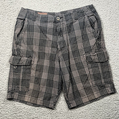 Great Northwest cargo shorts mens 34 x 10 Gray Plaid