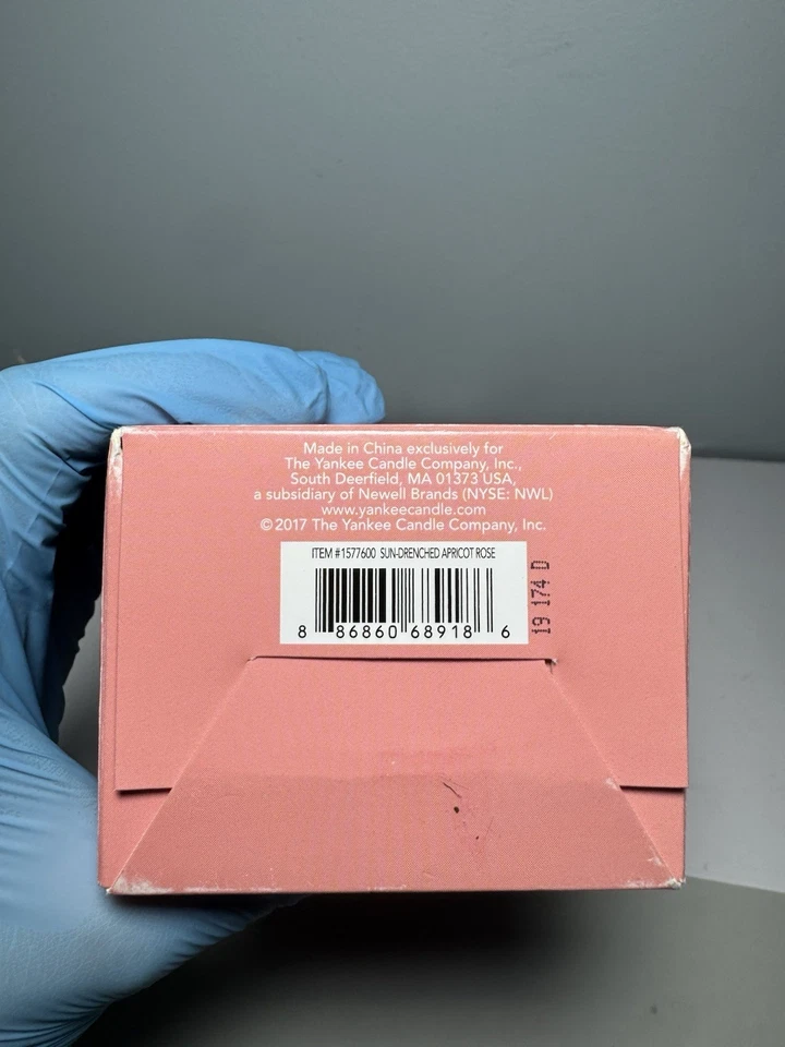 NEW Yankee Candle Reed Diffuser 4.2 fl oz & 12 Reeds:Sun-Drenched Apricot Rose - Image 4 of 4