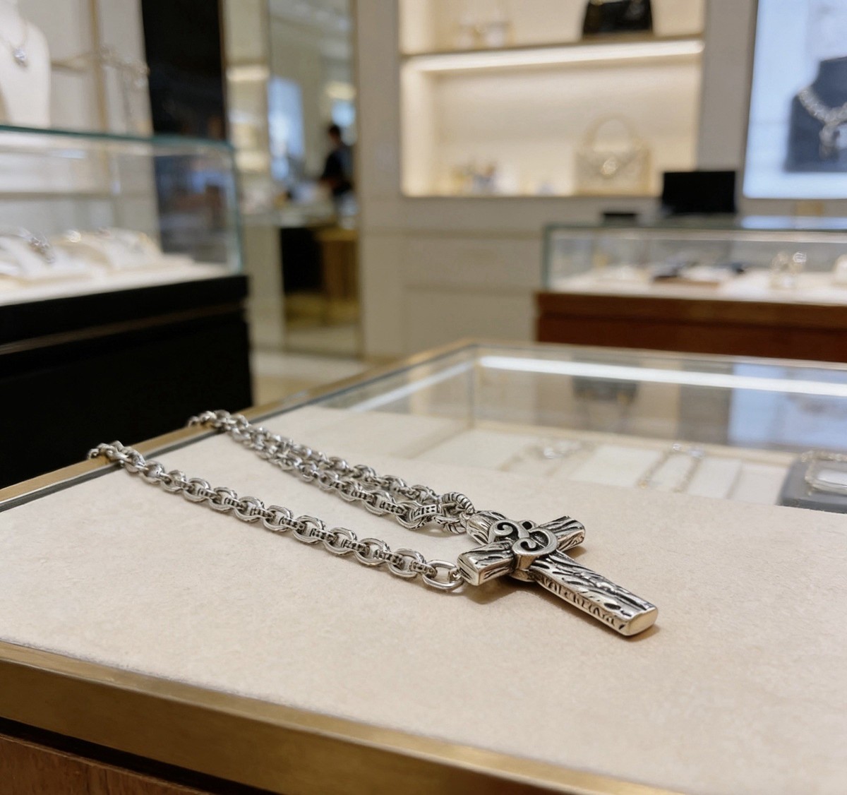 Balenciaga Silver Cross Pendant Charm Chain Necklace | eBay