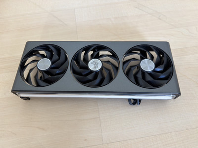 Radeon Sapphire Nitro+ 7900xtx original Lüfter