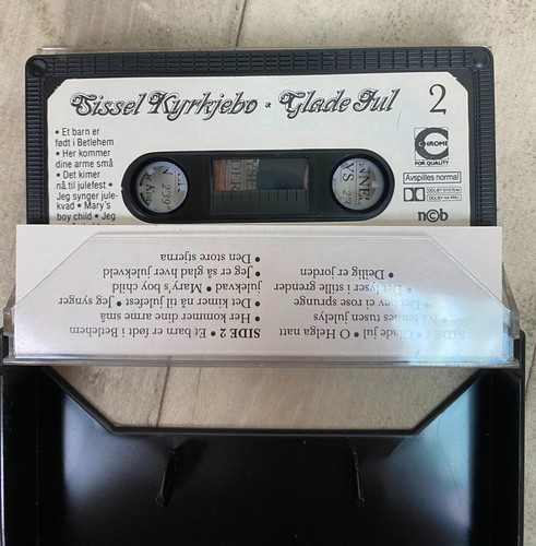 Sissel Kyrkjebø - Glade Yul Cassette Tape Album 1986 OOP Norway Norwegian Xmas - Picture 5 of 5