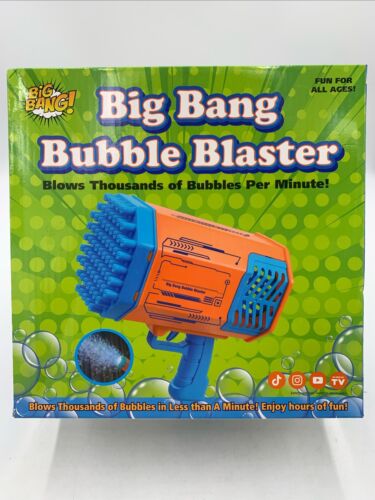 Big Bang Bubble Blaster, migliaia di bolle al minuto, viene fornito con soluzione