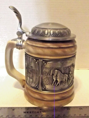 VTG 1991 German Lidded Beer Stein 95% Zinn PEWTER 4 Relief Panels