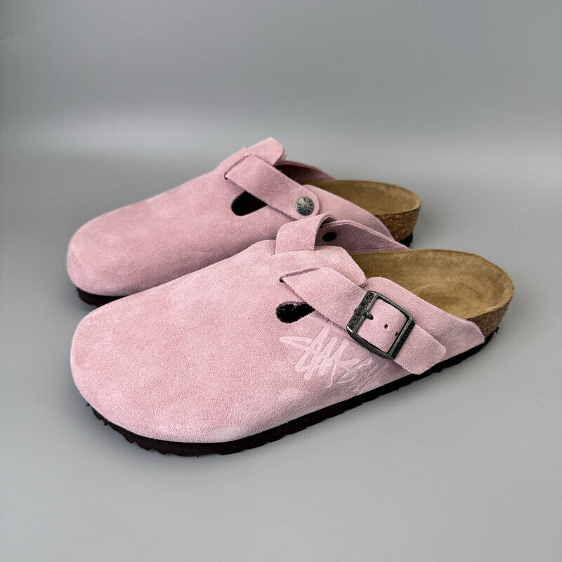 Birkenstock Stussy X Boston Pink Soft Footbed Suede Regular Birkenstock Stussy X Boston Pink Soft Footbed Suede Regular