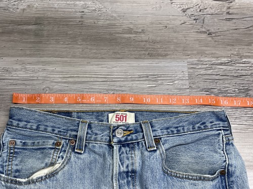 Vintage Levis 501XX Button Fly Distressed Jeans Light Wash Mens Size 32x30 Denim - Picture 16 of 17