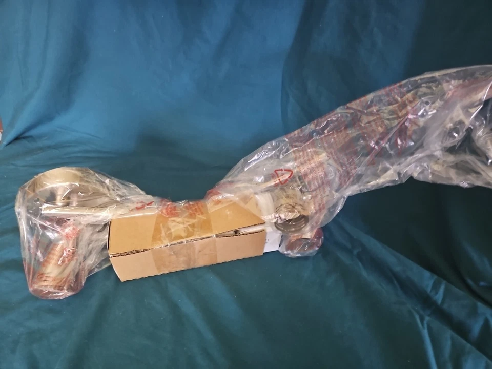 Portfolio Luz de Pista Decorativa 3 Cabezales 0328386 Acabado Níquel Cepillado Nueva en Caja Foto 2 de 4